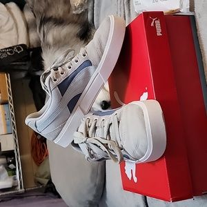 Puma sneakers